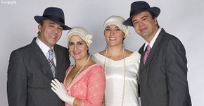 Trovadores Urbanos fazem serenata no metrô nesta terça