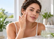 Featured side: Como fazer um gel facial de aloe vera para renovar a pele e manter uma aparência limpa