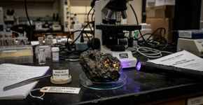 Cientistas examinaram o interior de um meteorito marciano e encontraram algo completamente inesperado