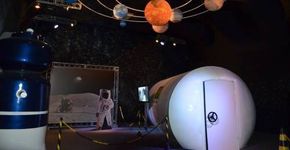 Visite o espaço e conheça mais sobre a profissão de astronauta