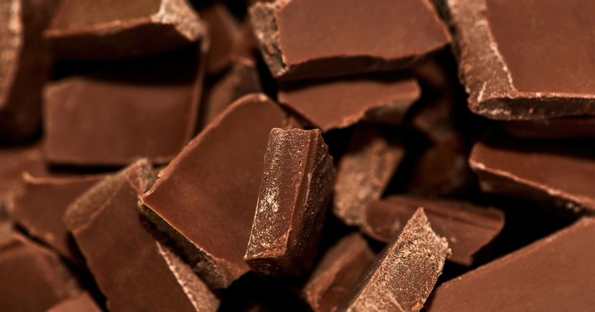 Veja o que fazer se você comprou chocolate contaminado da Garoto