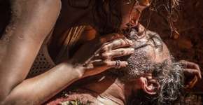 Índios que salvaram Santo na novela fazem ritual de luto