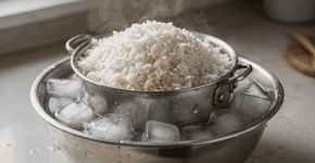 A técnica do gelo: como deixar o arroz soltinho sem usar óleo