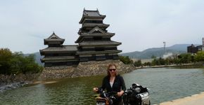 Conheça a história de mulheres que viajam o mundo pedalando sozinhas