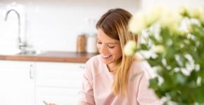 10 alimentos que não podem faltar na dieta da mulher