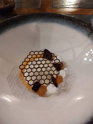 A experiência gastronômica do Hotel Las Torres é uma celebração dos sabores autênticos da Patagônia chilena