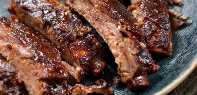 Costelinha com molho barbecue: uma explosão de sabor