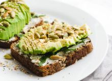 Featured side: Tem colesterol alto? Veja 3 receitas saudáveis e ricas em gorduras boas para o lanche da tarde