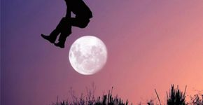 Artista sérvio brinca com a lua em ensaio fotográfico