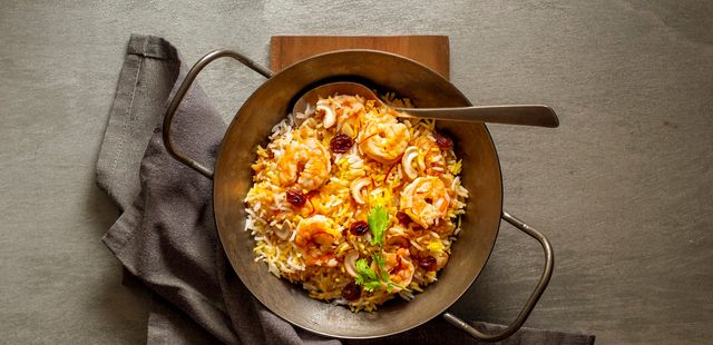Arroz de frutos do mar: uma viagem à Espanha em cada garfada