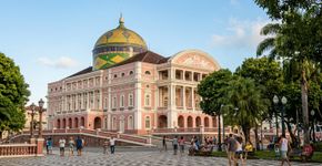 Dois teatros construídos no auge da borracha agora dividem um título mundial: Teatro Amazonas e Theatro da Paz entraram para a lista da UNESCO em 2026