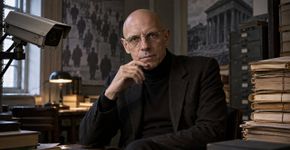 Cem anos de Foucault: por que o filósofo que desmascarou o poder continua sendo o mais perigoso para os meios