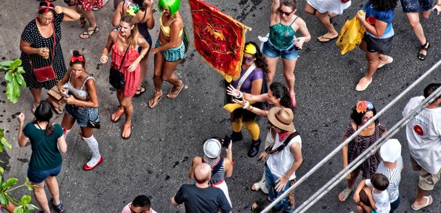 Carnaval na ZL: veja o blocos que animam as ruas no dia 14