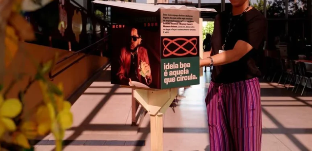Projeto ‘Leitura Emancipa’ – Emicida Racional MCMV Tour