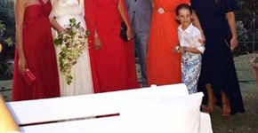 Filha de Narcisa Tamborindeguy se casa em festa ‘tropical chique’