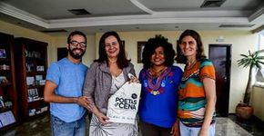 Projeto poeta em cena