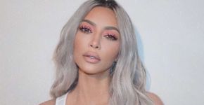 Kim Kardashian posa pelada para divulgação de perfume