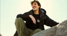 Featured side: Cool Kids Club: O coletivo gratuito que transforma a rotina de SP em uma rede de amigos e descobertas