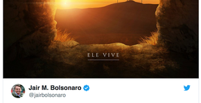 Época: Carlos Bolsonaro briga com o pai e se vinga no Twitter