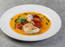 Featured side: Muito além do peixe grelhado: veja 3 receitas com pescada-branca para um jantar leve e saudável