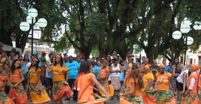 Aulas de danças populares gratuitas