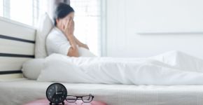 Estudo alerta que sinal de demência pode aparecer durante o sono