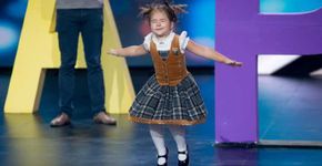 Garotinha russa de 4 anos fala fluentemente sete idiomas