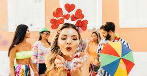 4 rituais e simpatias para atrair amor e sorte no Carnaval