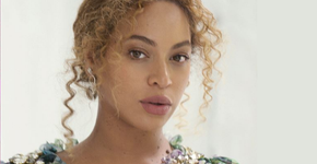 Beyoncé chama atenção com corpo sequinho após dar à luz