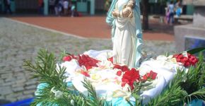 Escolha da porta-estandarte do bloco Santinhas da Conceição