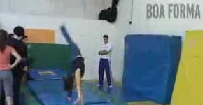 Verí acrobacia