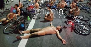 Pedalada Pelada na avenida Paulista