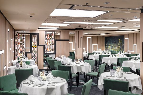 Manhattan, um dos restaurantes do MSC Seashore, 