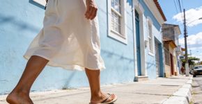 Melhores dicas para usar vestido com rasteirinha e arrasar em qualquer evento de 2026
