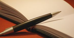 Livros de autoajuda servem como medicamento para ansiedade e depressão na Inglaterra