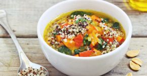 6 receitas de sopas vegetarianas para se aquecer nos dias frios