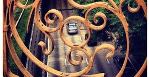 Projeto convida pessoas a tirarem fotos enquanto andam por SP