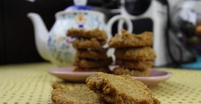 Biscoito amanteigado low carb que derrete deliciosamente na boca