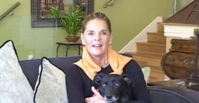 Atriz Ali MacGraw luta para salvar animais abusados em zoo
