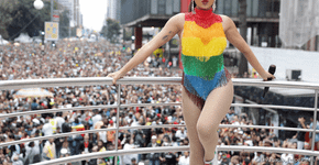 Anitta é ameaçada de boicote por causa de Jair Bolsonaro