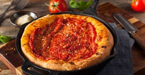Pizza low carb de frigideira pronta em 10 minutos