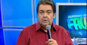 Faustão ganha festa surpresa decorada com seus bordões