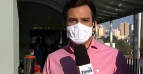 Mulher interrompe repórter ao vivo para contestar informações