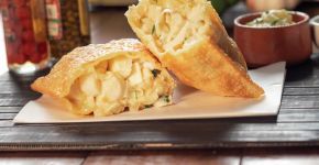 Pastel de palmito caseiro: aprenda esta receita fácil para celebrar o Dia do Pastel