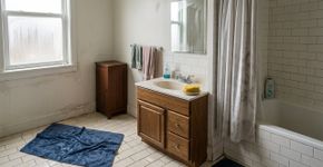 4 coisas que acumulam umidade dentro de casa sem que muita gente perceba
