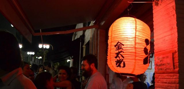 Izakayas: conheça os botecos japoneses da Liberdade