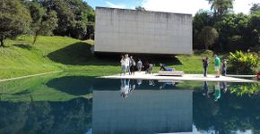 O maior centro de arte ao ar livre da América Latina: Inhotim