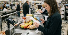 Um desconto de 20% seguido de outro de 10% equivale a 30%? Resolva 5 situações de compras e descubra se você percebe as diferenças antes de chegar ao caixa