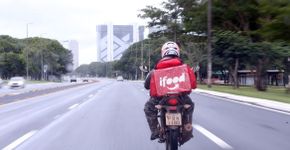 SP capacita motoqueiros, facilita compra de motos e regulariza documentos