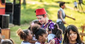 Palhaços Sem Fronteiras Brasil celebra cinco anos e lança campanha especial sobre o direito a brincar